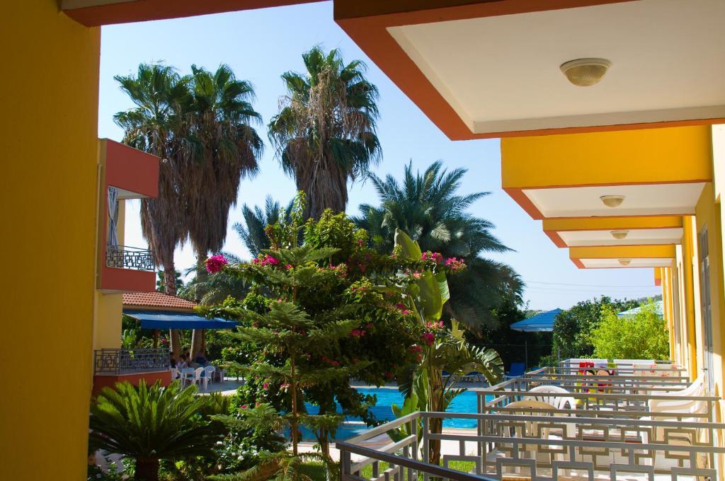 Camyuva Motel เกเมร์ ภายนอก รูปภาพ