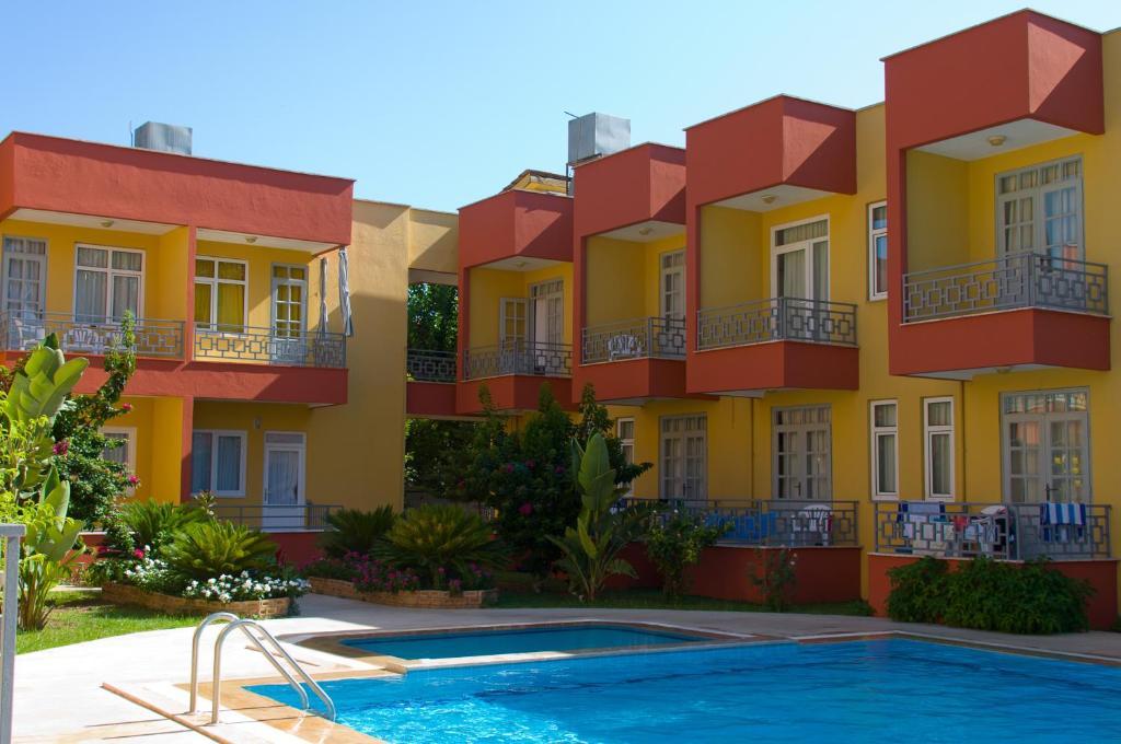 Camyuva Motel เกเมร์ ภายนอก รูปภาพ